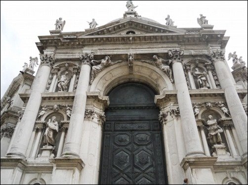 Church-in-Venice-church-wallpapers
